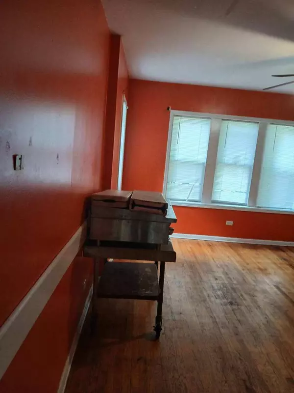 Chicago, IL 60639,1805 N Mason Avenue