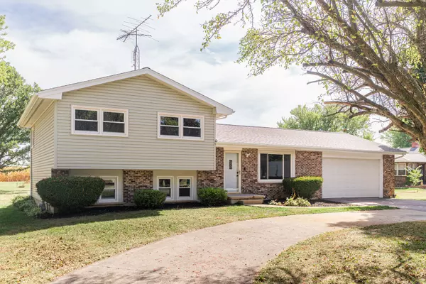 21044 Virginia Road, Dekalb, IL 60115