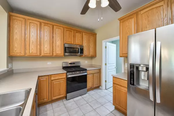 Elgin, IL 60124,2525 Rolling Ridge Drive