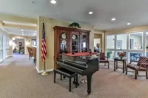 Elgin, IL 60123,801 N Mclean Boulevard #226
