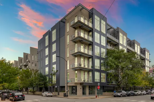 Chicago, IL 60607,1100 W Adams Street #1