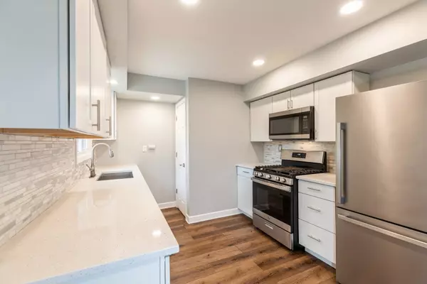 Park Forest, IL 60466,433 Wildwood Drive