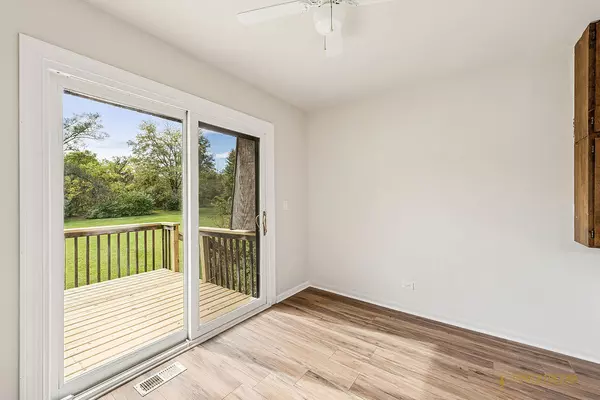 Bull Valley, IL 60098,9213 High Meadow Lane