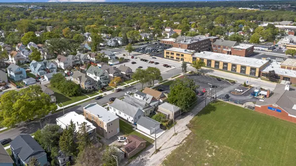 Chicago Heights, IL 60411,1657 School Street