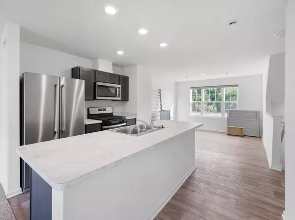 Pingree Grove, IL 60140,1533 Yosemite Way #1533