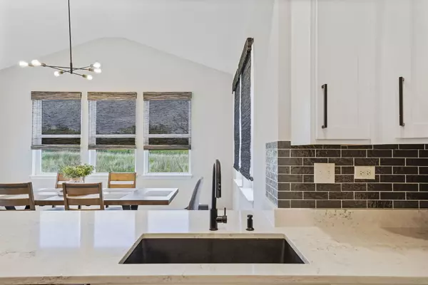 Lakemoor, IL 60051,32060 Savannah Drive