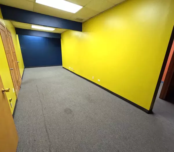 Cicero, IL 60804,5529 W Cermak Road #A