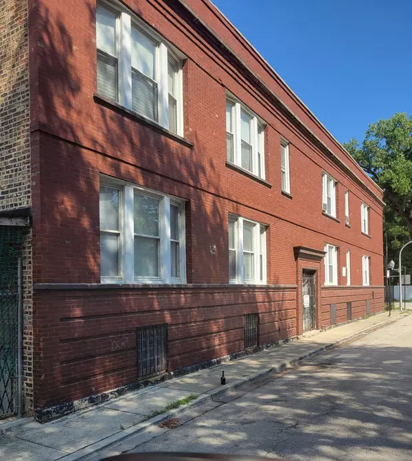 Chicago, IL 60621,6022 -6024 S Union Avenue