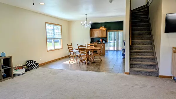 Forreston, IL 61030,606 S 2nd Avenue