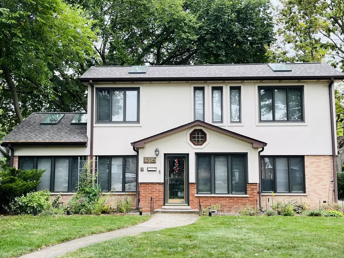 Park Ridge, IL 60068,1715 S Greenwood Avenue