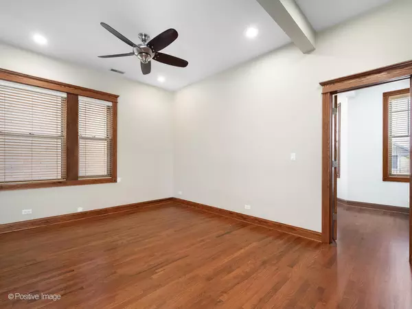 Chicago, IL 60609,3549 S Lowe Avenue