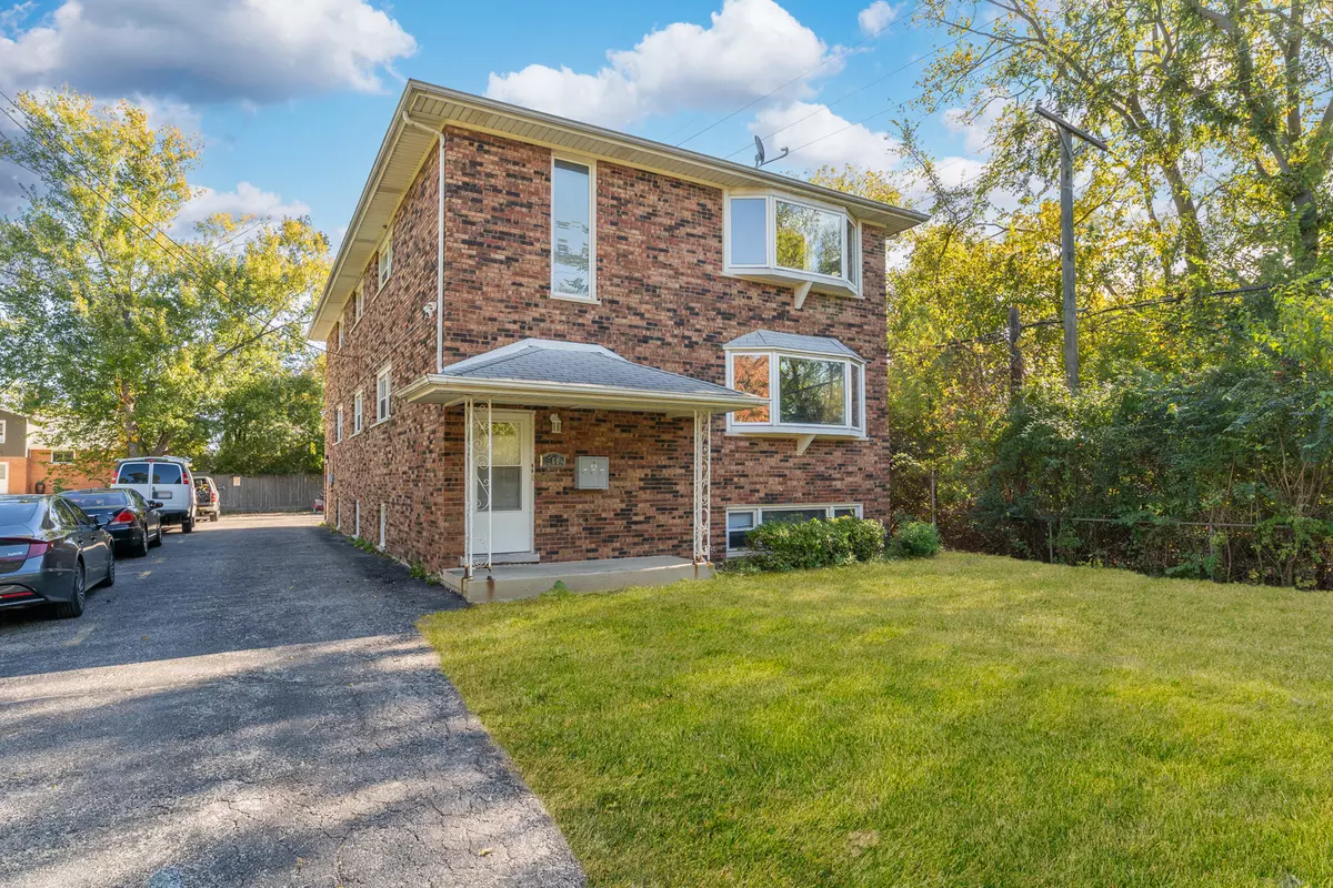 Lombard, IL 60148,760 E North Broadway Street #1