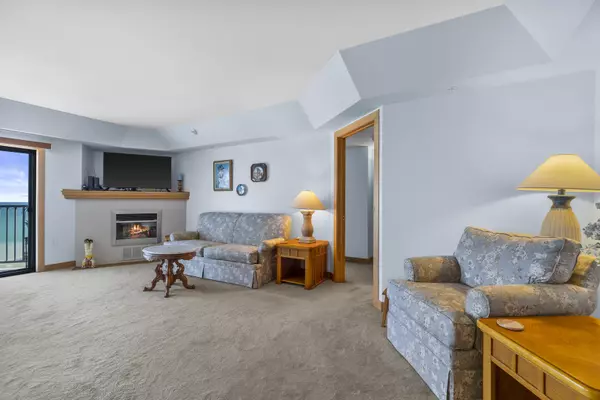 Port Washington, WI 53074,415 N Lake Street #602