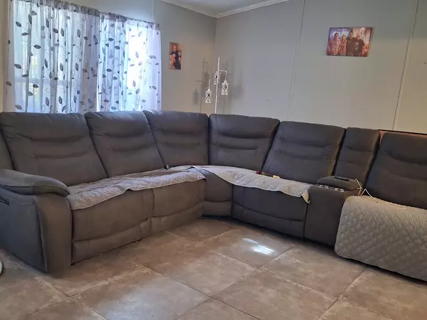 Manteno, IL 60950,173 Austin Court