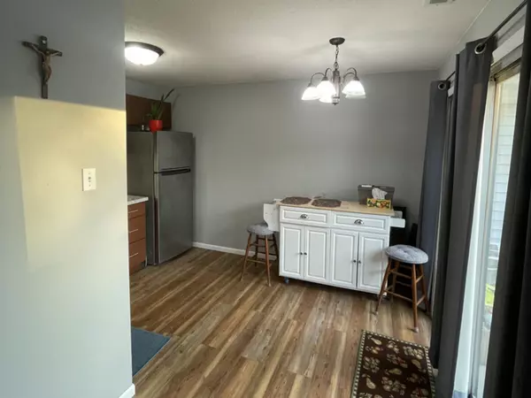 Crest Hill, IL 60403,2347 Carnation Drive #2347