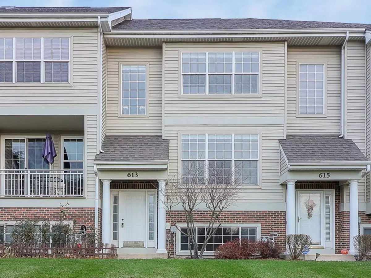 St. Charles, IL 60174,613 Pheasant Trail