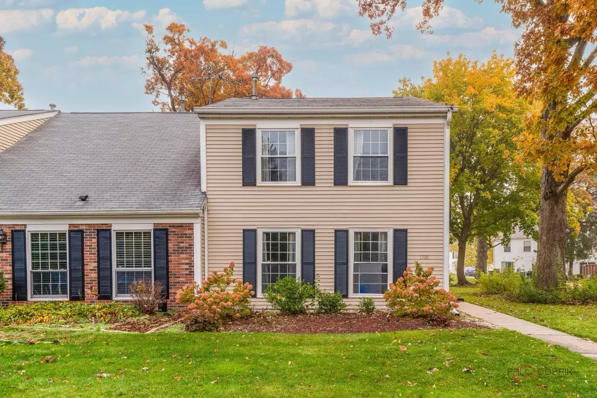 Cary, IL 60013,1100 Oak Valley Drive #1100