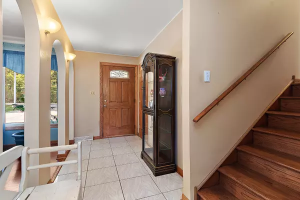 Hickory Hills, IL 60457,9241 S Kean Avenue