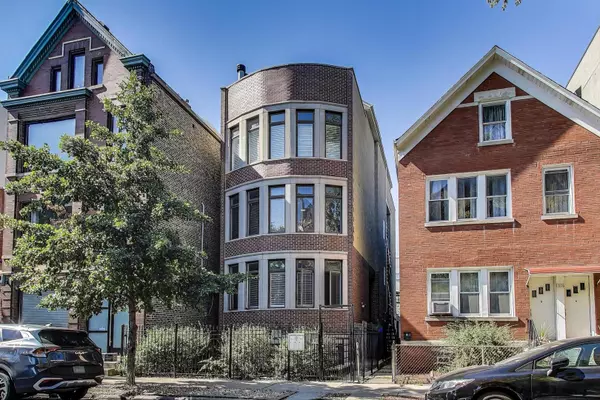 1012 N Wood Street #2, Chicago, IL 60622