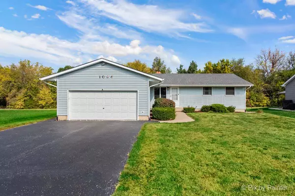 1084 HOLIDAY Drive, Lake Holiday, IL 60548