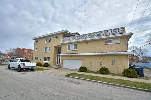 8701 S Sacramento Avenue #2NW, Evergreen Park, IL 60805