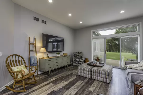 Wadsworth, IL 60083,3068 N Southern Hills Drive