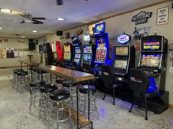 Arlington, IL 61312,200 N Main Street