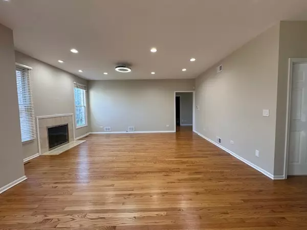 Lincolnshire, IL 60069,5 HOTCHKISS Court