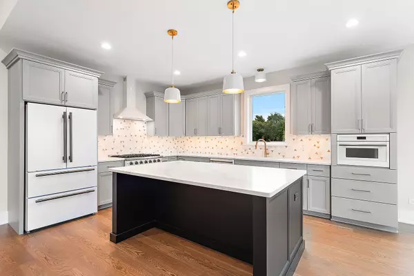 Orland Park, IL 60467,11045 Lizmore Lane