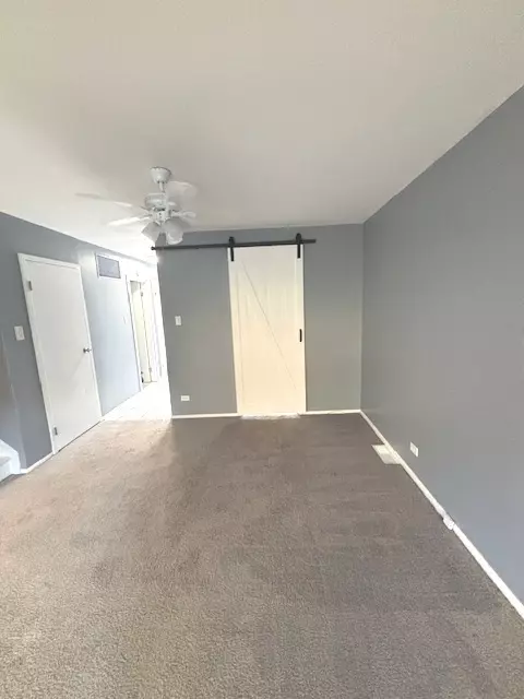 Flossmoor, IL 60422,2633 Hawthorne Lane #B