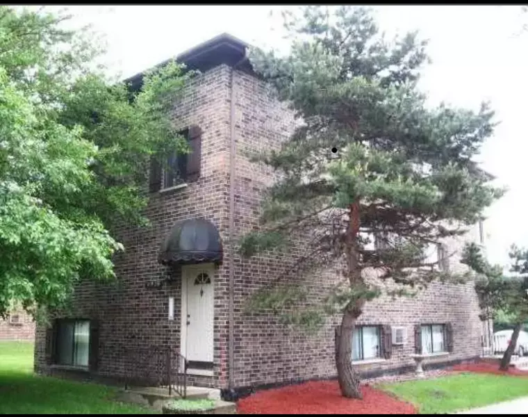 21W276 Tee Lane #C, Itasca, IL 60143