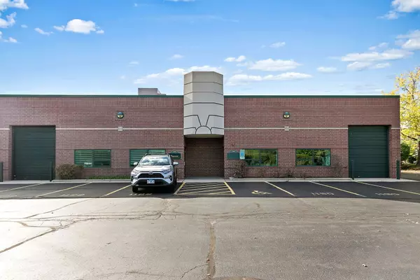 1192 Heather Drive, Lake Zurich, IL 60047