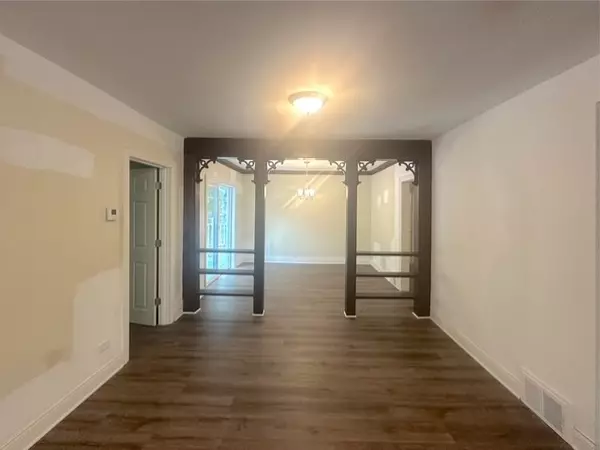 Homewood, IL 60430,17833 Harwood Avenue