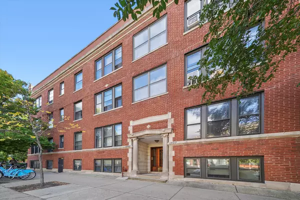 1907 W MONTROSE Avenue #2, Chicago, IL 60613