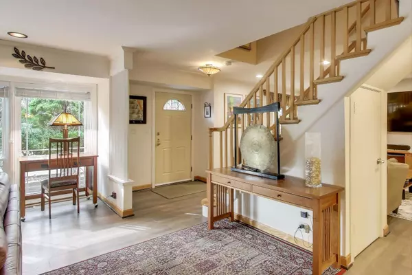 Wilmette, IL 60091,3226 Sprucewood Road