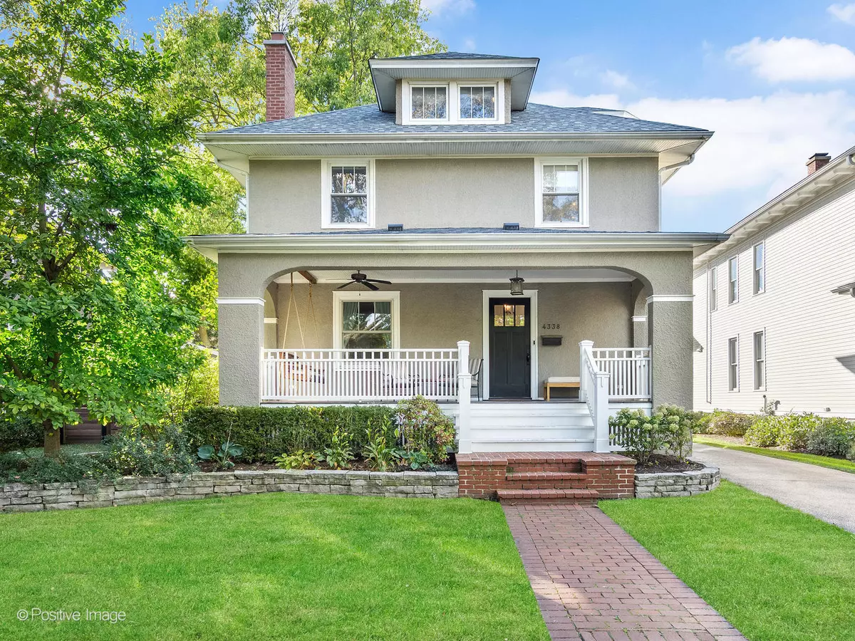 Western Springs, IL 60558,4338 Lawn Avenue