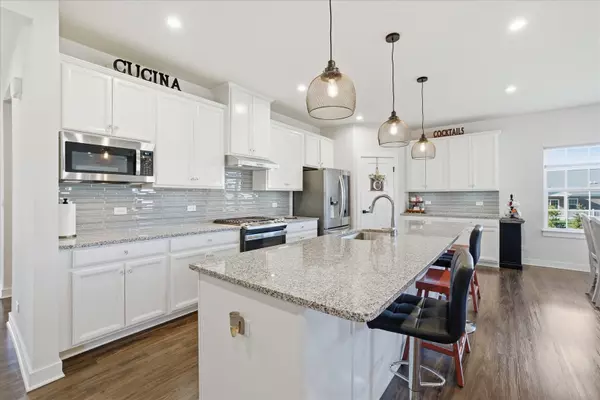 New Lenox, IL 60451,1851 Glenlake Court