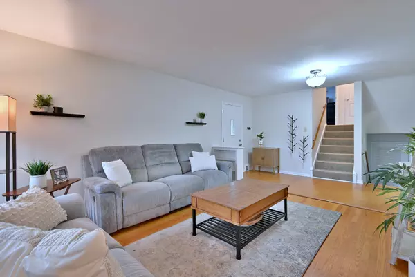 Wheaton, IL 60187,711 Cadillac Drive