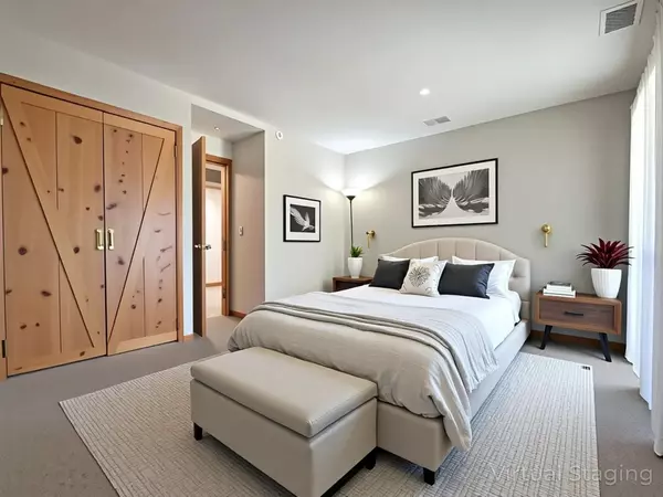 Fox Lake, IL 60020,89 Maude Avenue #A