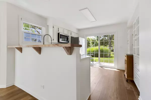 Wauconda, IL 60084,309 Stillwater Court