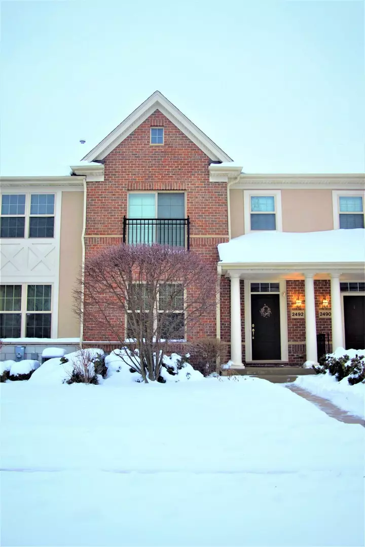 Buffalo Grove, IL 60089,2492 Waterbury Lane