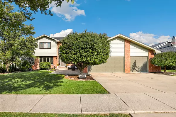 17813 Westbrook Drive, Orland Park, IL 60467