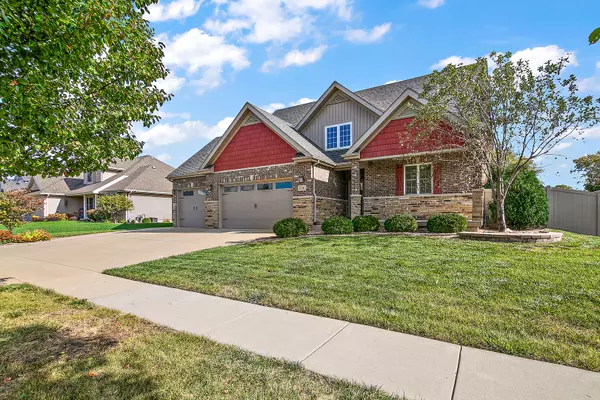 1230 Eagle Bluff Drive, Bourbonnais, IL 60914