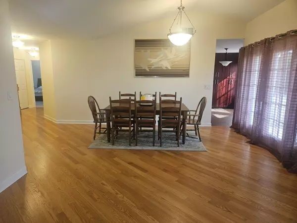 Algonquin, IL 60102,1173 St Andrews Court #1173
