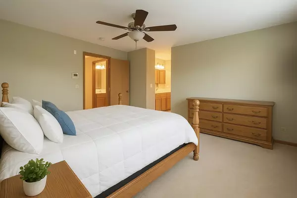 Romeoville, IL 60446,2075 Longwood Court