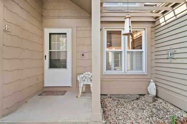 St. Charles, IL 60174,55 Whittington Course