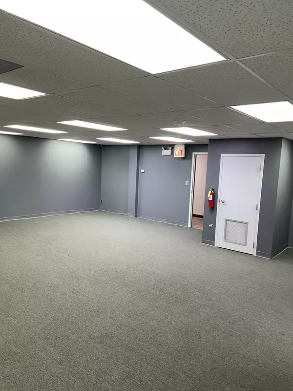 Chicago Heights, IL 60411,222 Vollmer Road #LLF