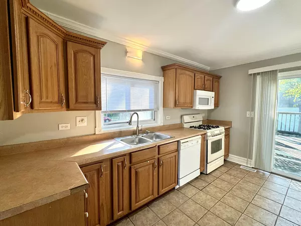 South Holland, IL 60473,15750 Woodlawn West Avenue