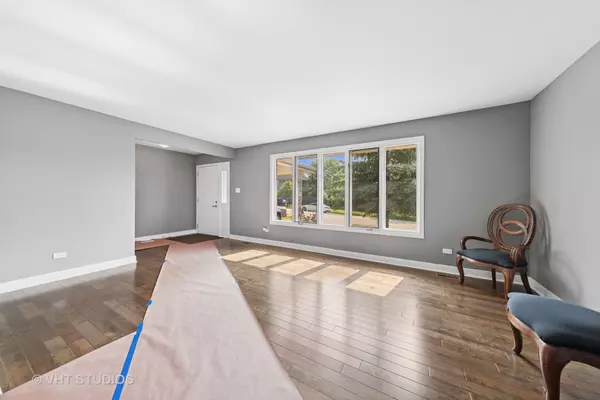 Orland Park, IL 60467,13766 Mccabe Drive