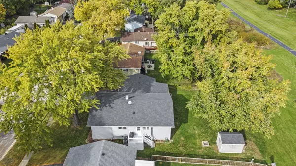 Woodridge, IL 60517,6505 Winston Drive